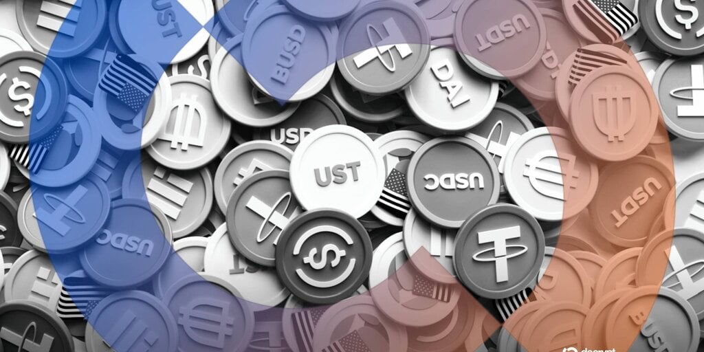 Stablecoin Market Cap Hits New Peak as Broader Crypto Market Struggles